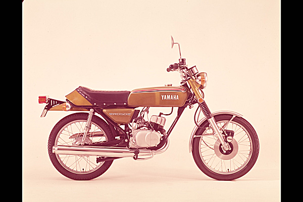 第4回 70s 80s ヤマハミニミーティング～RD50の系譜～: カスタムバイク YAMAHA RD50SP改